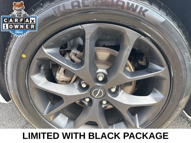 Used 2025 Chrysler Pacifica Limited image 10