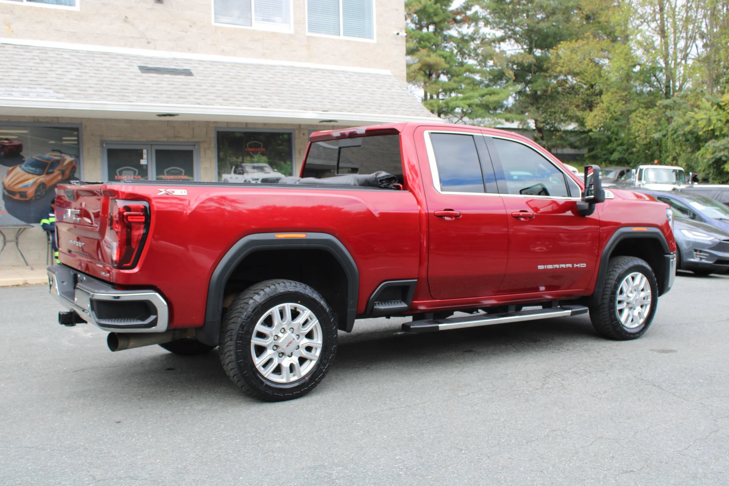 Used 2024 GMC Sierra 2500 SLE w/ SLE Value Package; AWD/4WD image 6