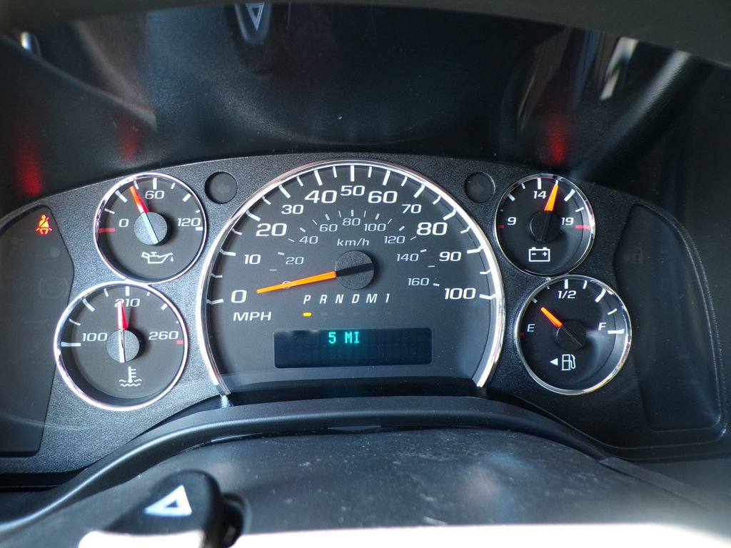 New 2026 Chevrolet Express 2500 Extended w/ Driver Convenience Package RWD image 22