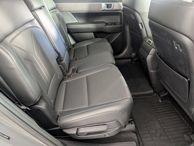 Used 2025 Hyundai Santa Fe XRT AWD/4WD image 31