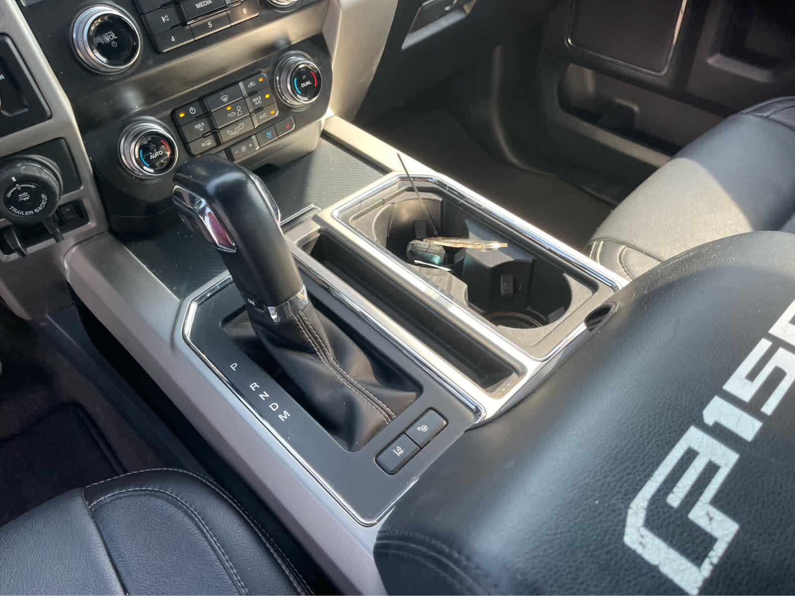 Used 2020 Ford F150 Lariat w/ Equipment Group 502A Luxury RWD image 17