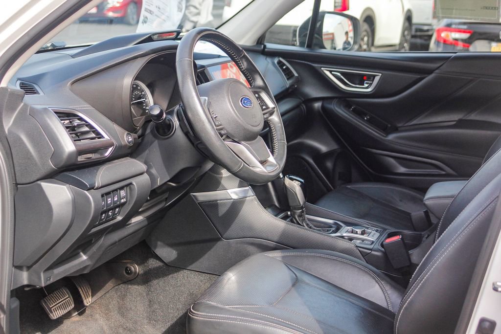 Used 2019 Subaru Forester Touring image 18
