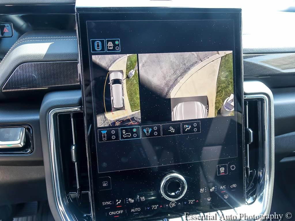 New 2026 GMC Yukon XL Elevation w/ Elevation Premium Package AWD/4WD image 22