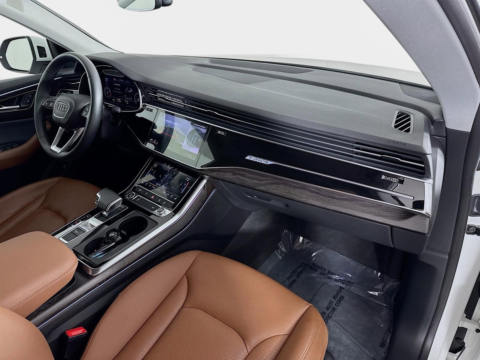 Used 2022 Audi Q8 Premium Plus AWD/4WD image 32