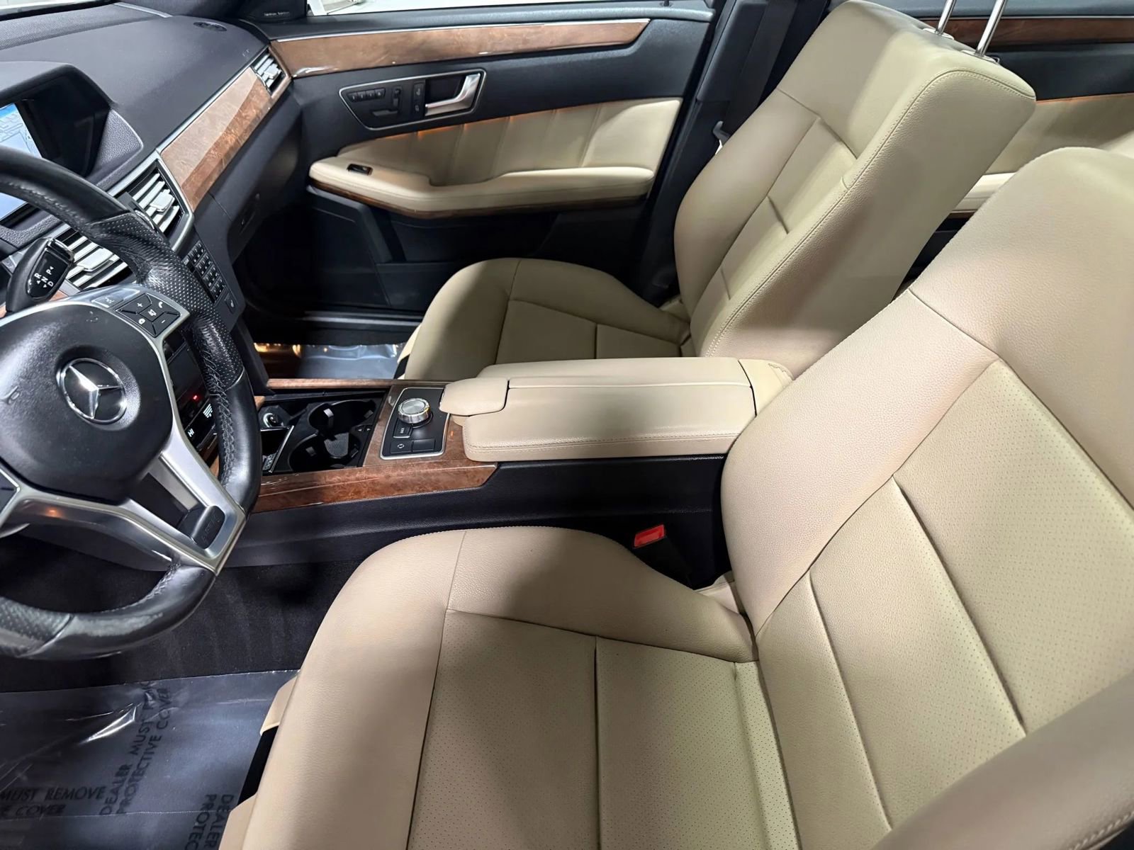 Used 2013 Mercedes-Benz E 350 4MATIC Sedan image 15