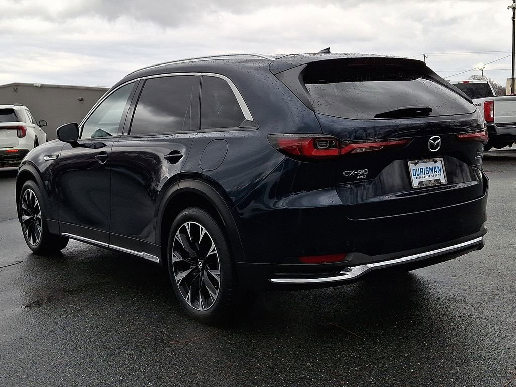 Used 2024 MAZDA CX-90 Plug-In Hybrid w/ Premium Pkg image 4