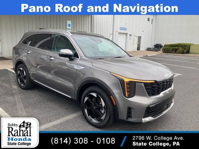 Used 2025 Kia Sorento EX w/ EX Panoramic Sunroof Package