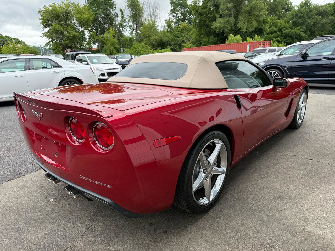 Used 2013 Chevrolet Corvette Convertible w/ 2LT Preferred Equipment Group RWD image 7