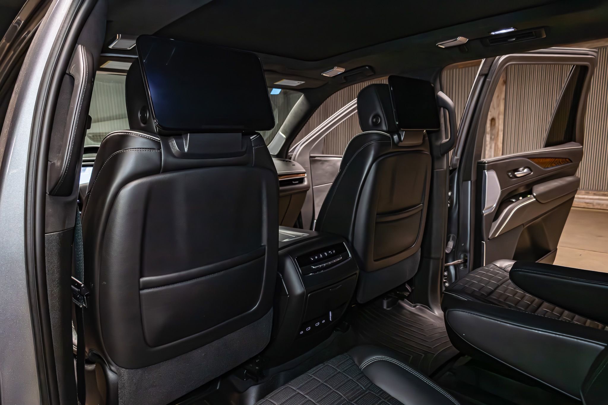 Used 2021 Cadillac Escalade Sport Platinum image 21