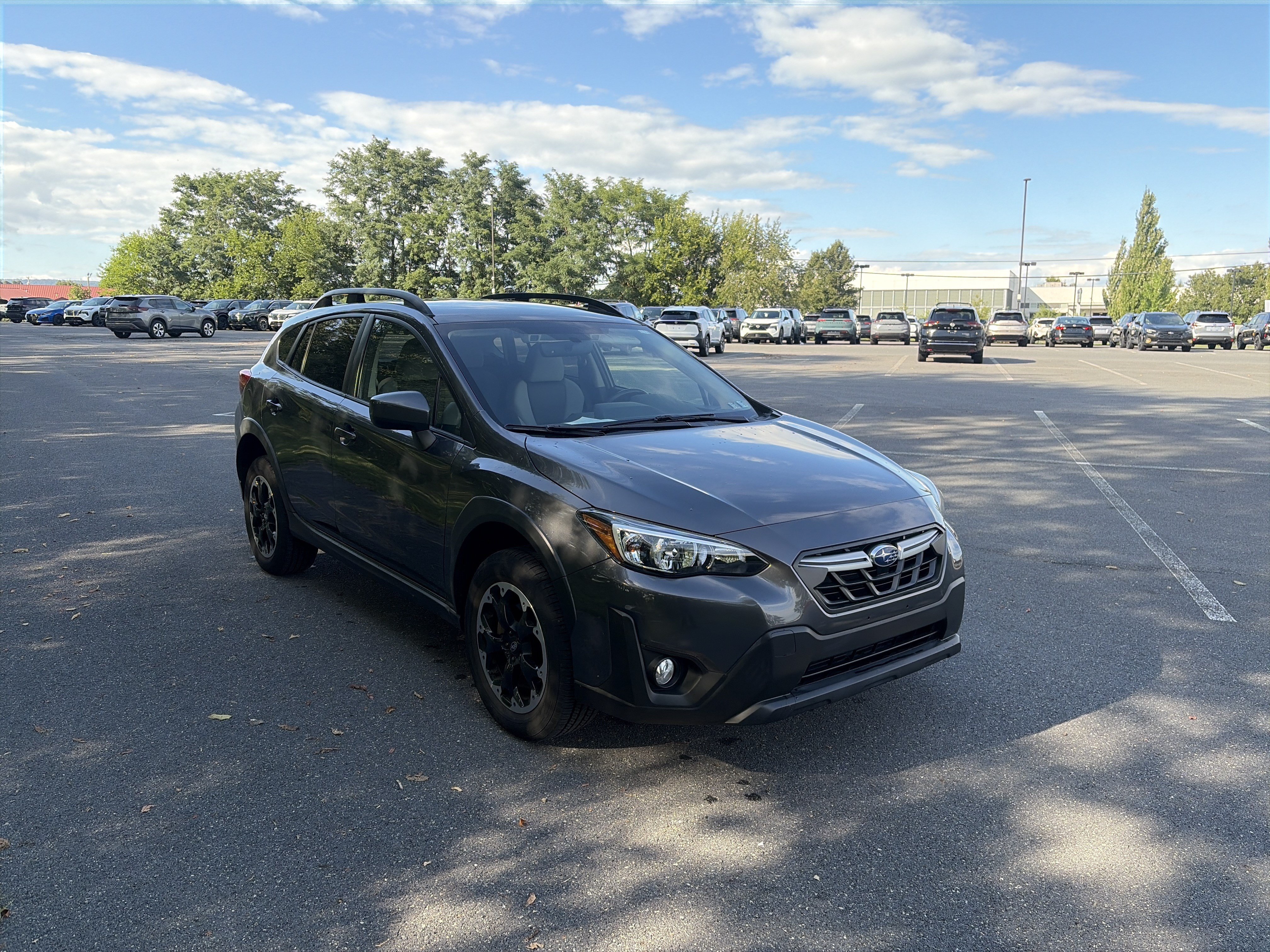 Used 2021 Subaru Crosstrek 2.0i Premium w/ Popular Package #3 AWD/4WD image 3