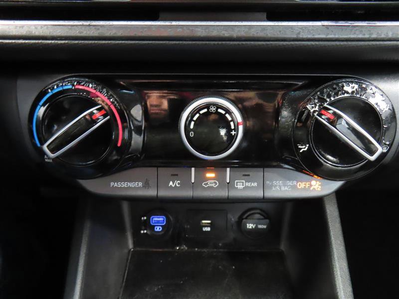 Used 2023 Hyundai Kona SEL image 26