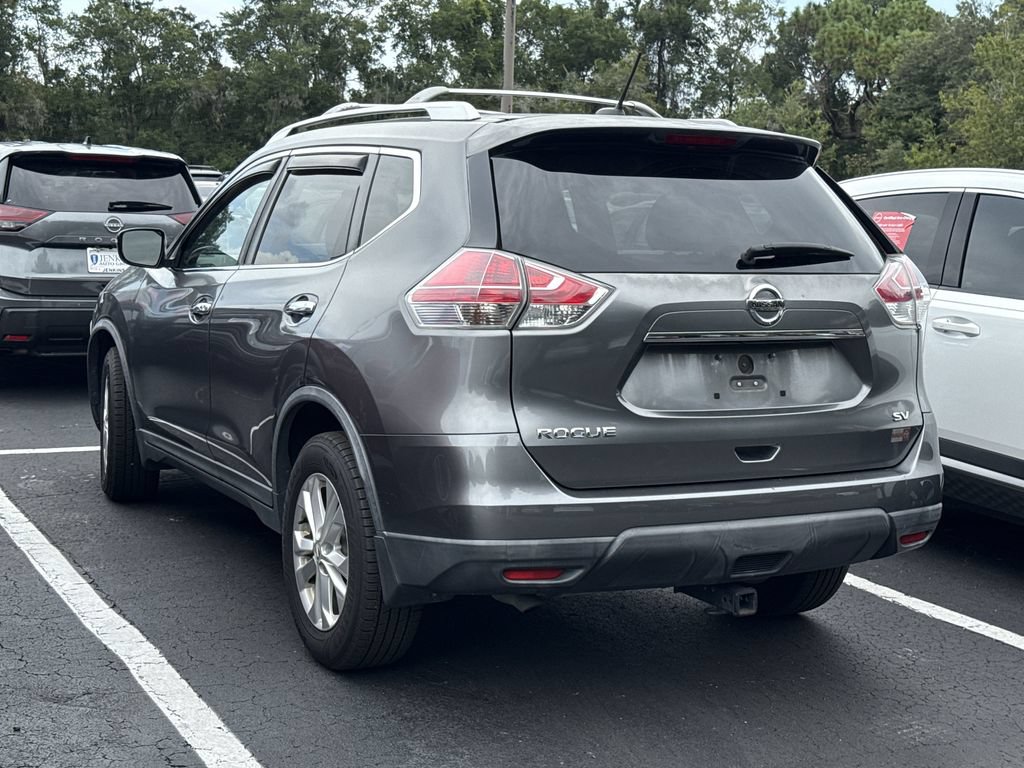 Used 2016 Nissan Rogue SV FWD image 5