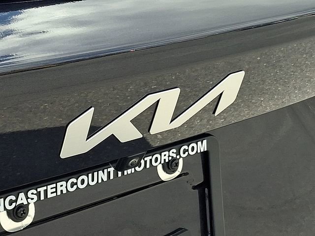 Used 2025 Kia Sorento S AWD/4WD image 29