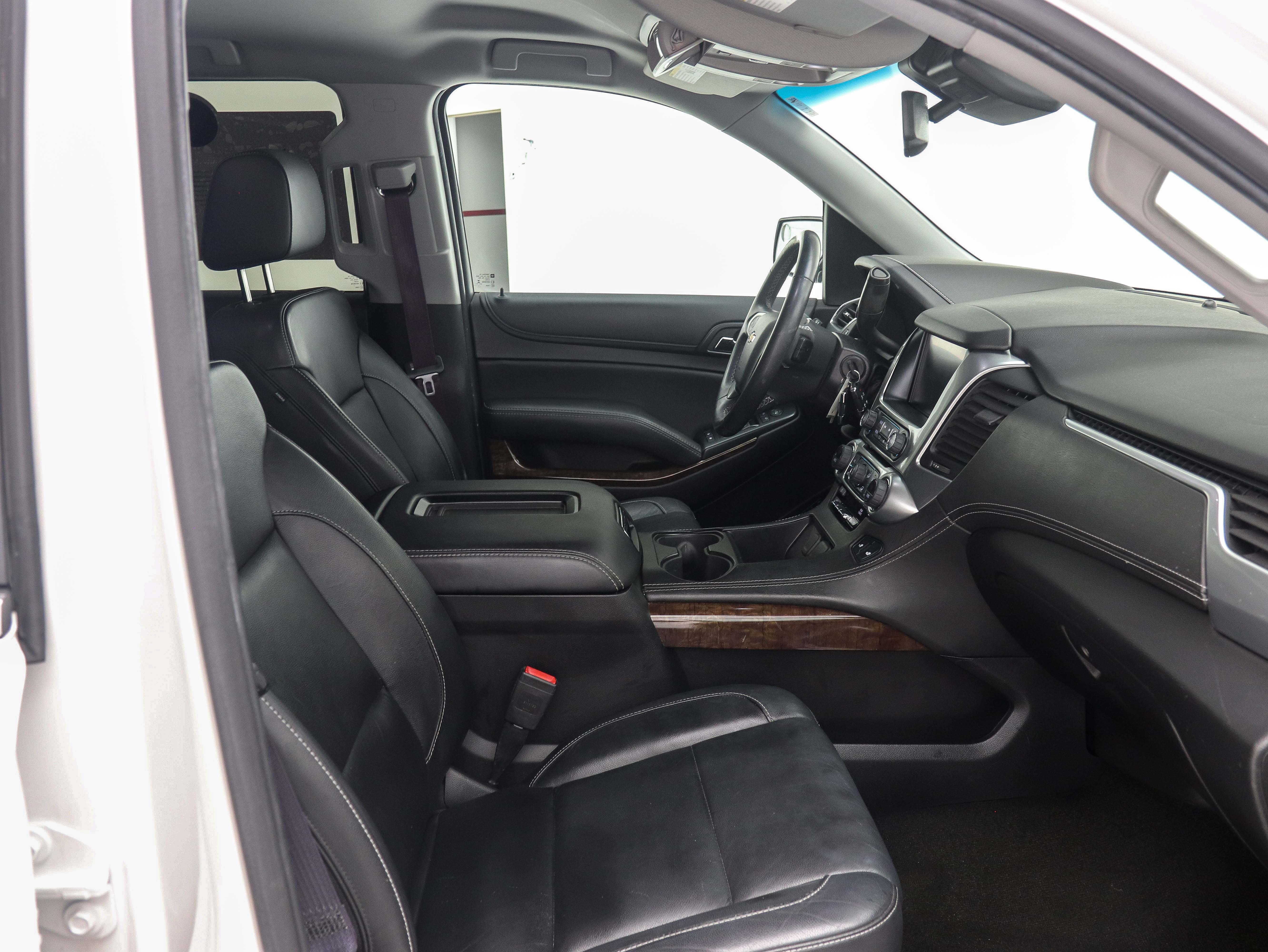 Used 2017 Chevrolet Suburban LT AWD/4WD image 20