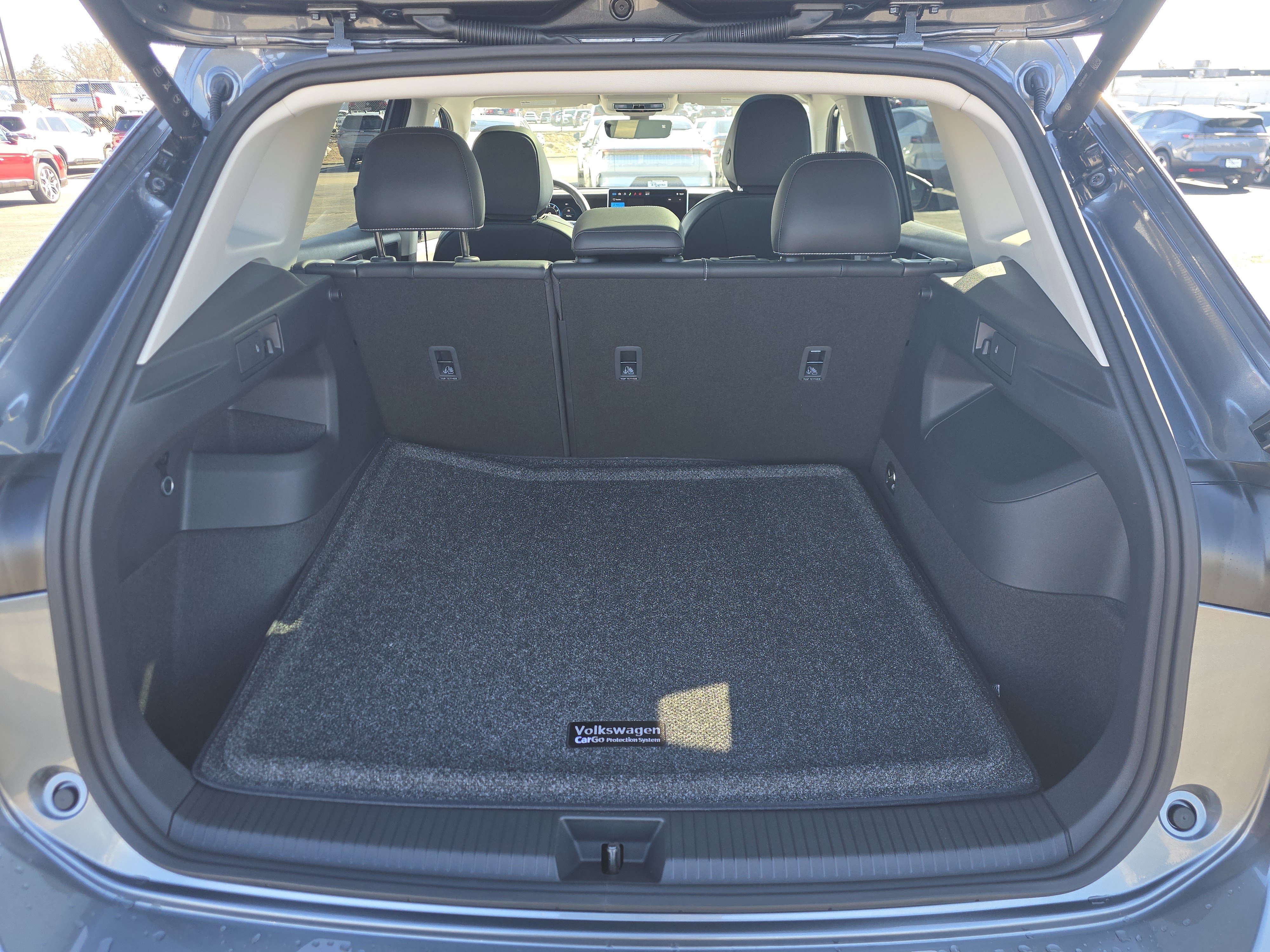 New 2026 Volkswagen Tiguan SE image 15