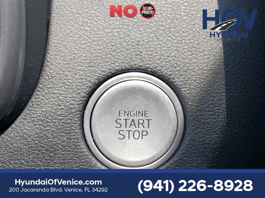 Certified 2022 Hyundai Tucson SEL FWD image 32