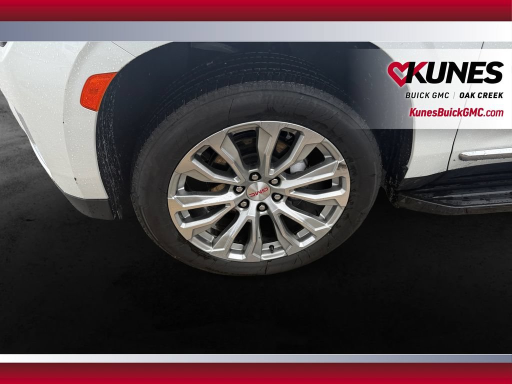 Used 2024 GMC Yukon Denali AWD/4WD image 13