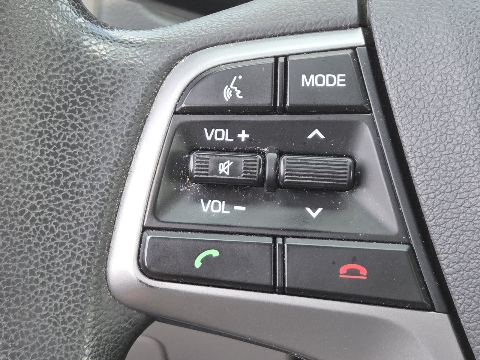 Used 2017 Hyundai Elantra SE FWD image 31