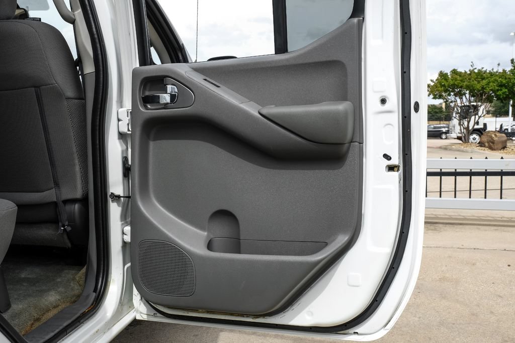 Used 2018 Nissan Frontier SV RWD image 42