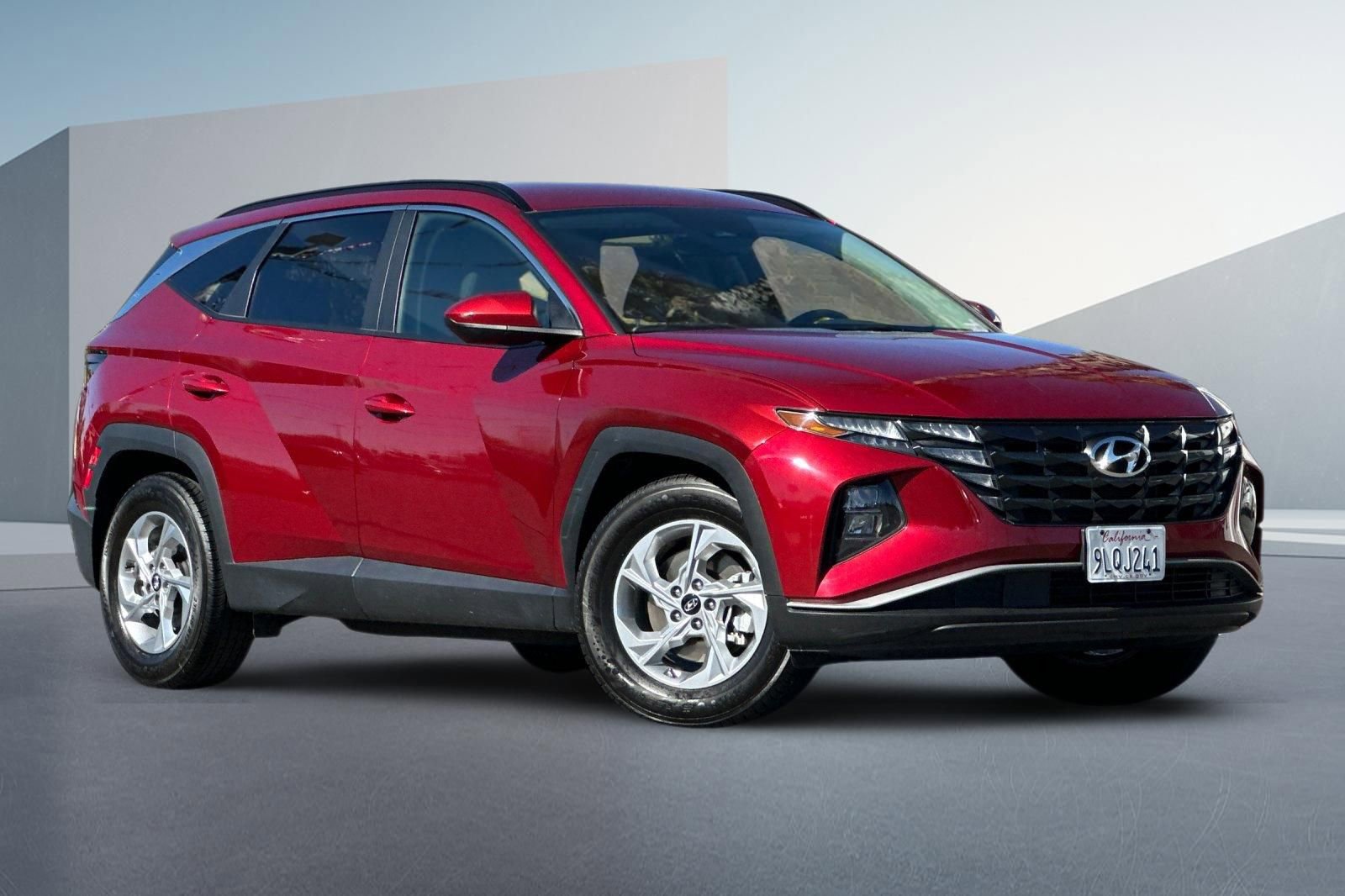 Used 2024 Hyundai Tucson SEL image 2