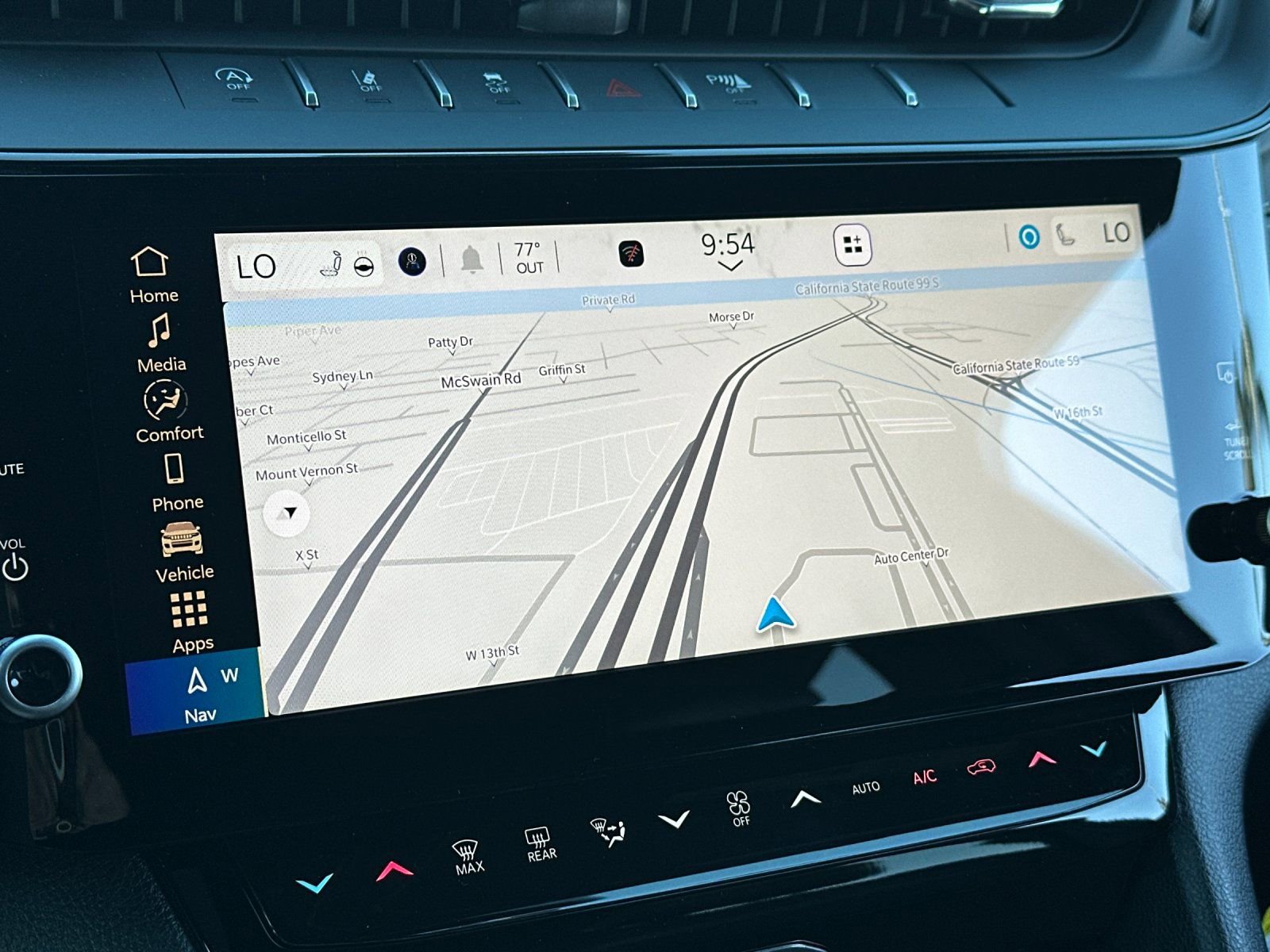 New 2026 Jeep Grand Cherokee Altitude AWD/4WD image 18
