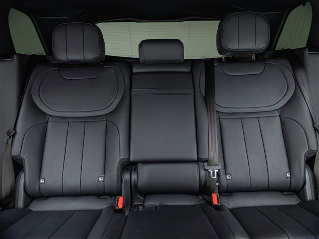 Used 2025 Land Rover Range Rover Sport Dynamic SE AWD/4WD image 18