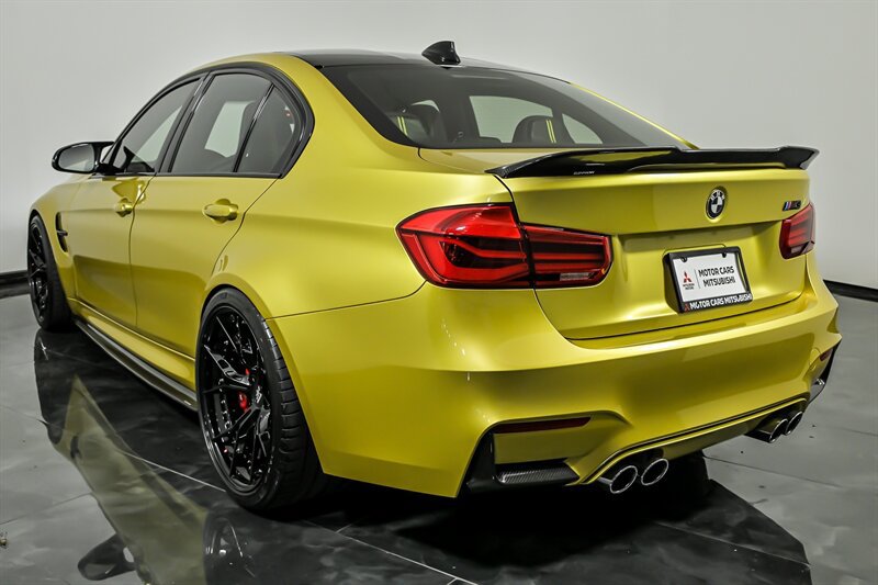 Used 2016 BMW M3 RWD image 7