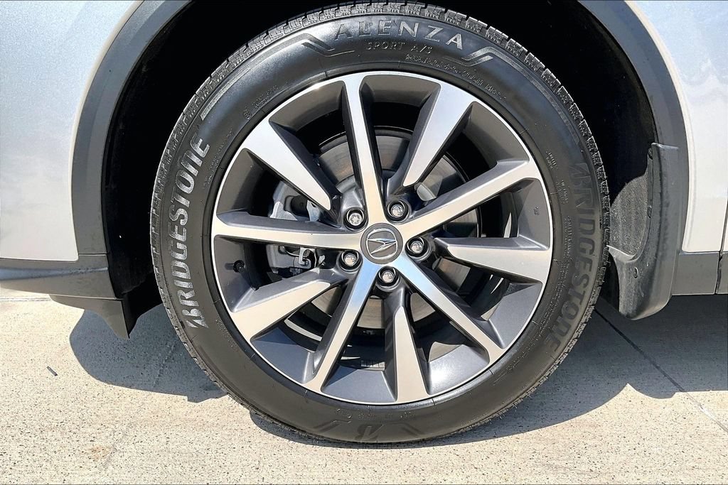 Certified 2026 Acura MDX w/ Technology Package FWD image 11