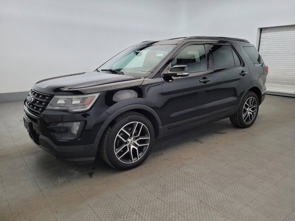 Used 2016 Ford Explorer Sport w/ Equipment Group 401A image 2