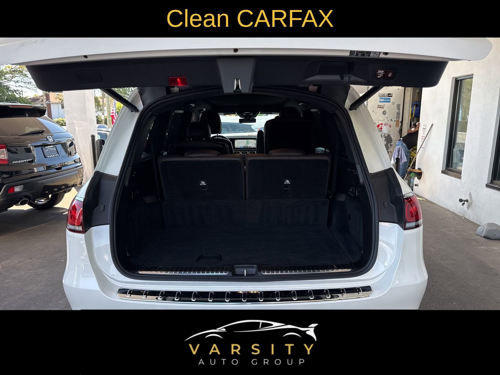 Used 2022 Mercedes-Benz GLS 450 4MATIC w/ AMG Line Exterior image 6