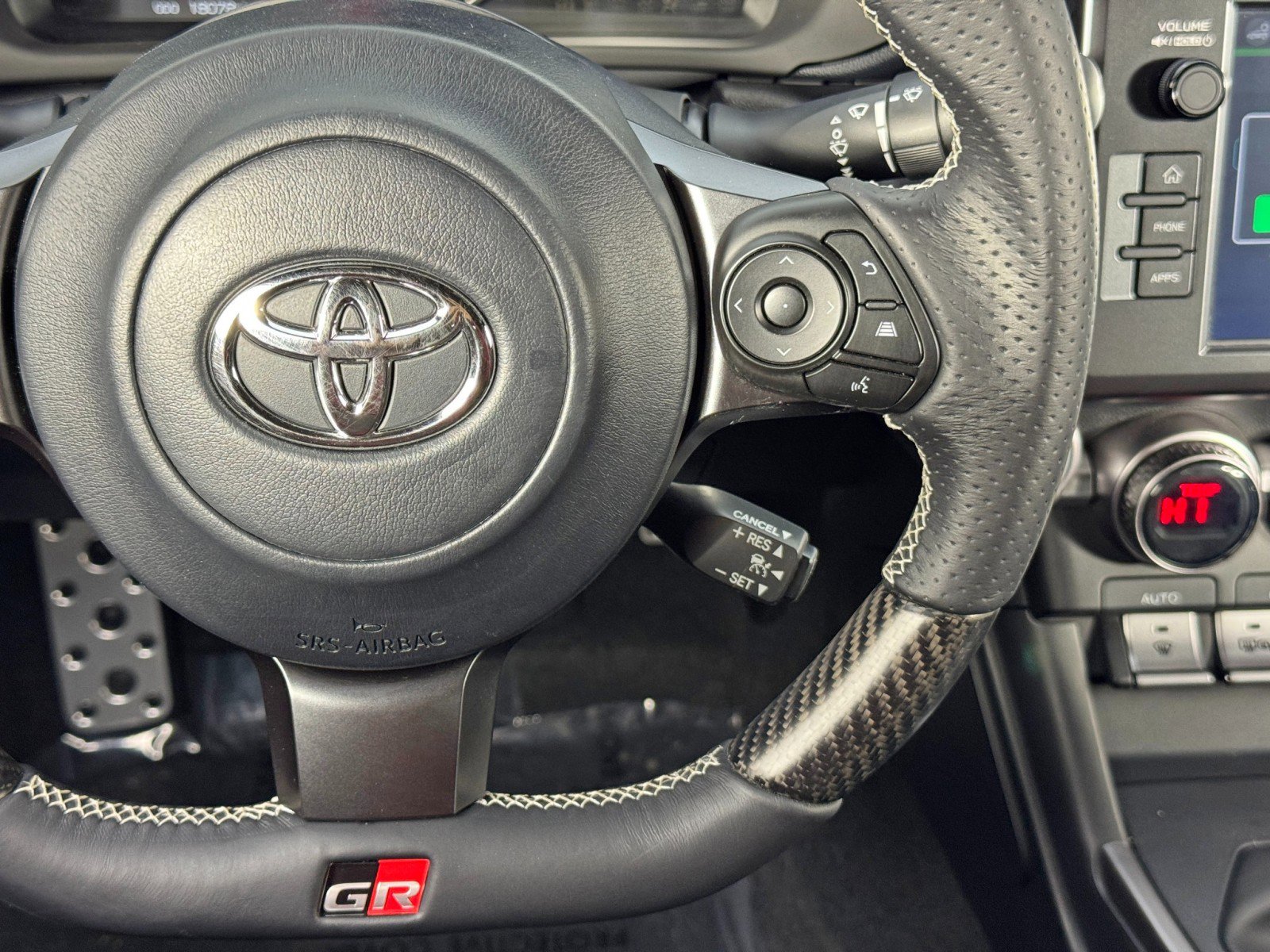 Used 2024 Toyota GR86 Premium image 23