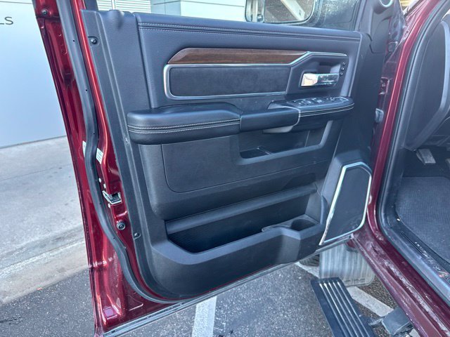 Used 2022 RAM 2500 Laramie AWD/4WD image 5