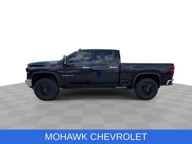 Used 2025 Chevrolet Silverado 2500 LTZ w/ LTZ Convenience Package AWD/4WD image 6