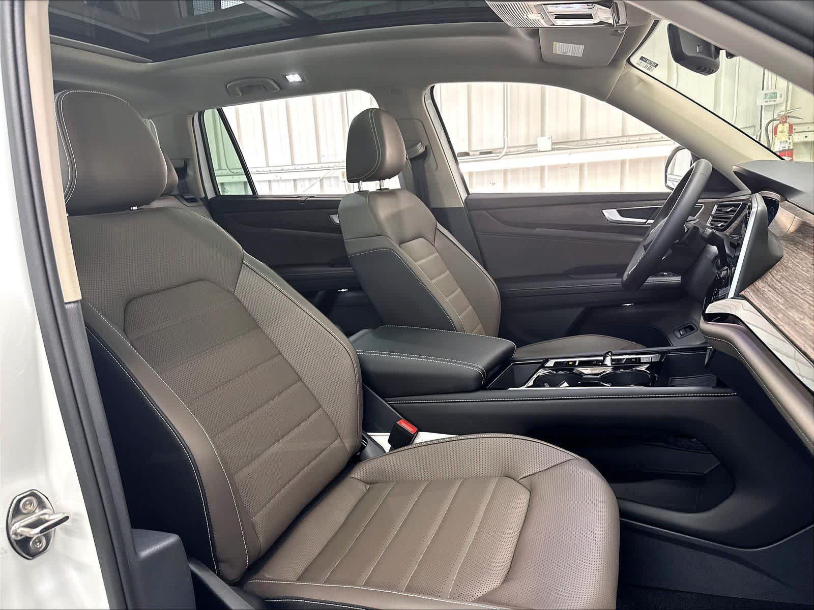 New 2026 Volkswagen Atlas SEL AWD/4WD image 11