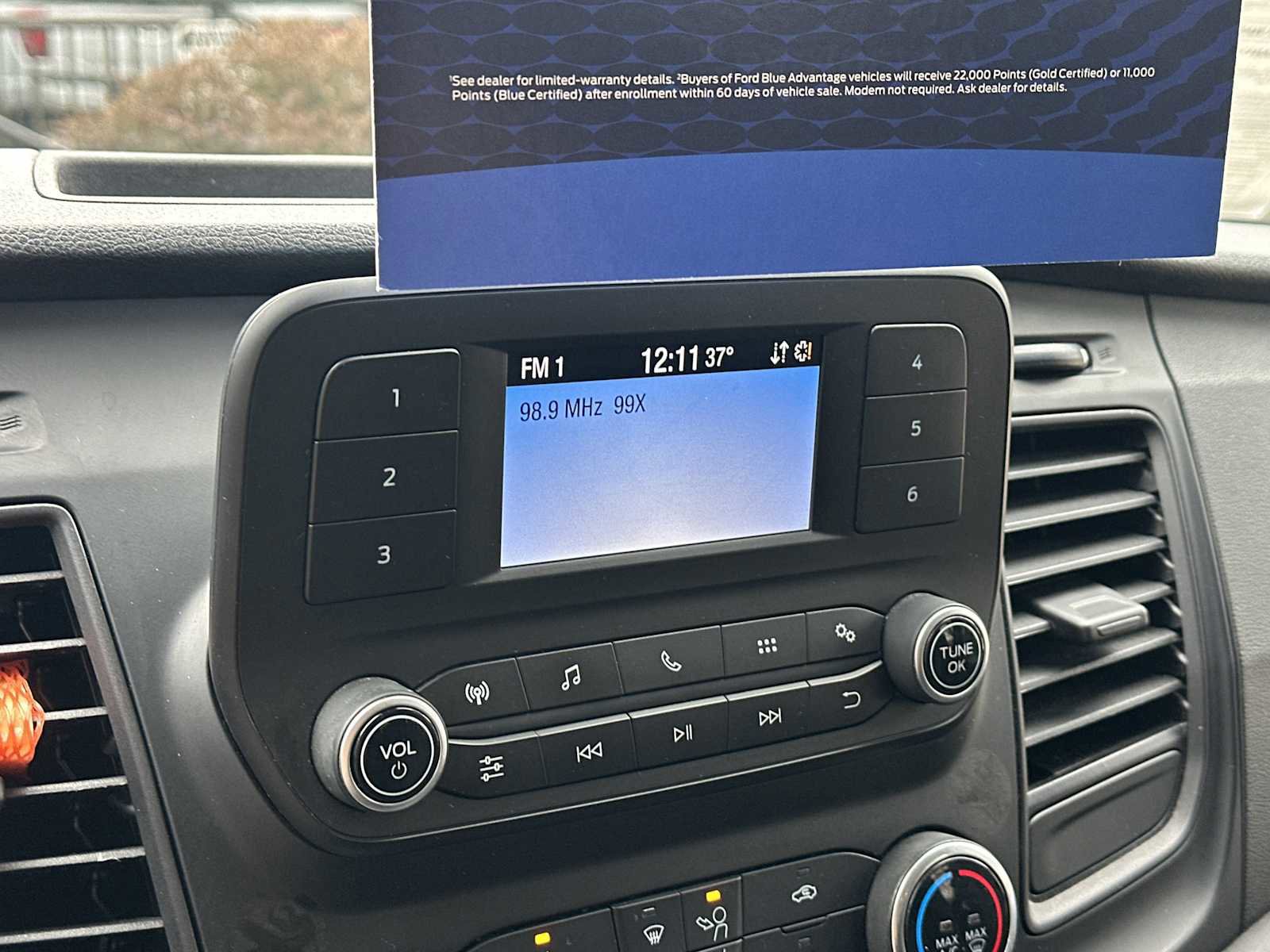 Used 2021 Ford Transit 350 XLT image 27