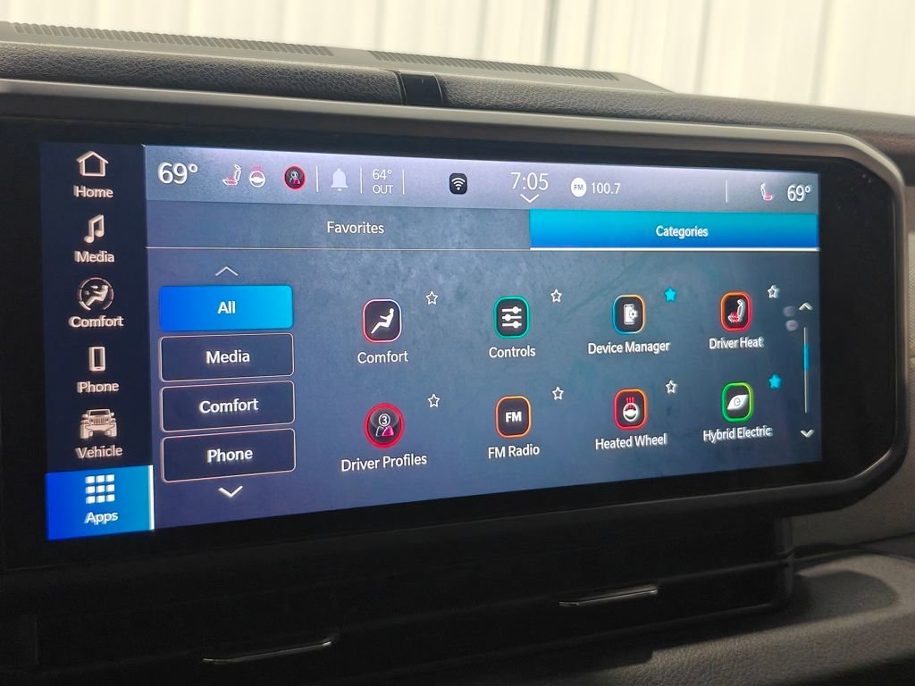 Used 2024 Jeep Wrangler Unlimited image 36