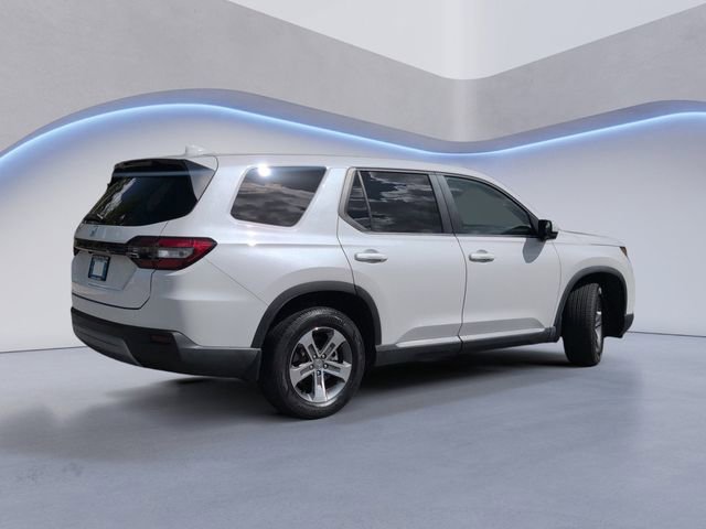 Used 2024 Honda Pilot EX-L image 4