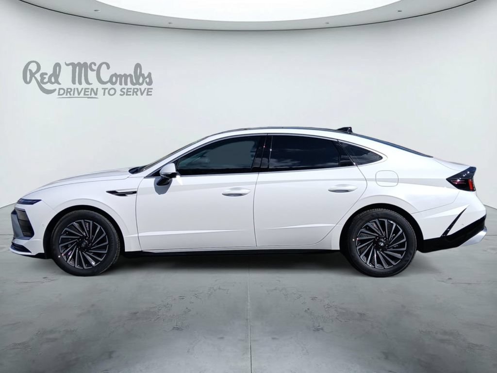 New 2026 Hyundai Sonata Limited FWD image 2