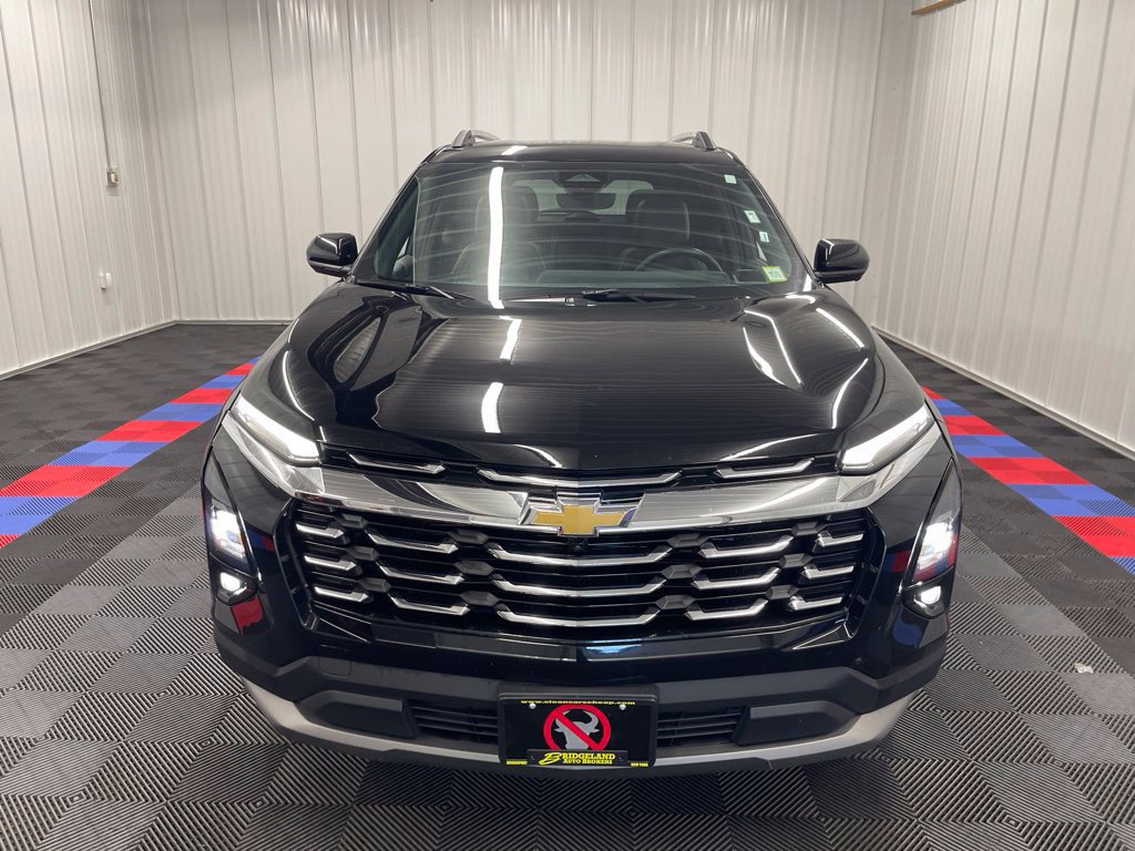 Used 2025 Chevrolet Equinox LT w/ Convenience Package II AWD/4WD image 9