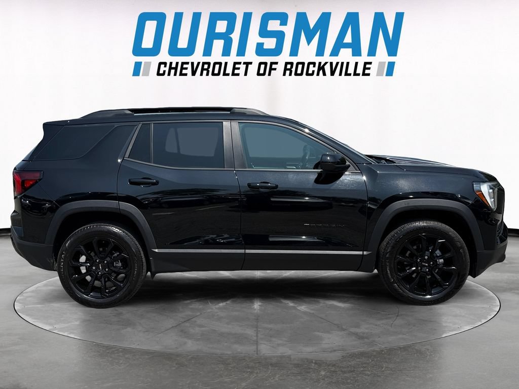 Used 2025 GMC Terrain Elevation w/ Elevation Premium Package AWD/4WD image 7