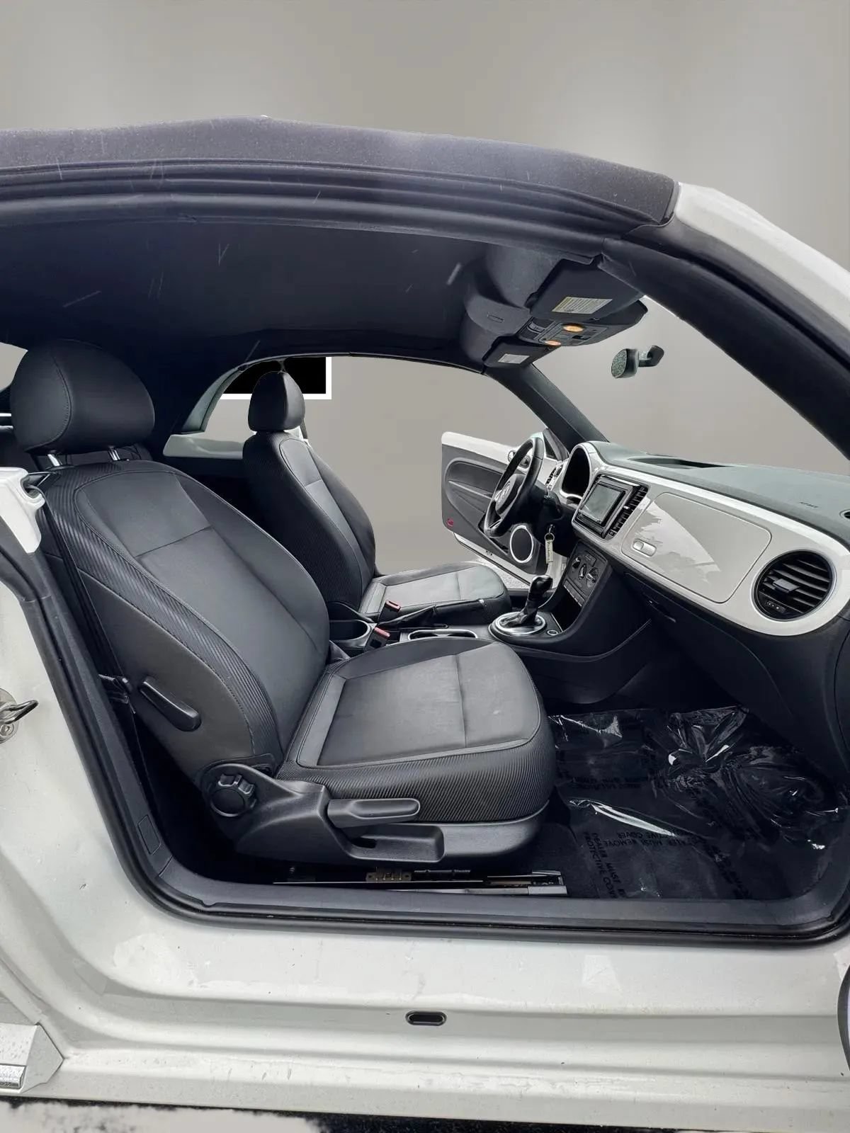 Used 2013 Volkswagen Beetle 2.5 FWD image 14
