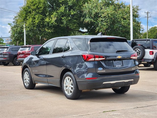Used 2023 Chevrolet Equinox LT w/ Driver Convenience Package image 5