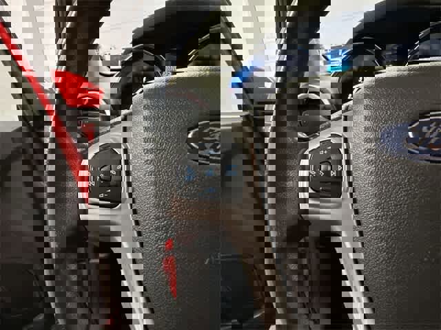 Used 2014 Ford Fiesta SE w/ Equipment Group 201A image 8