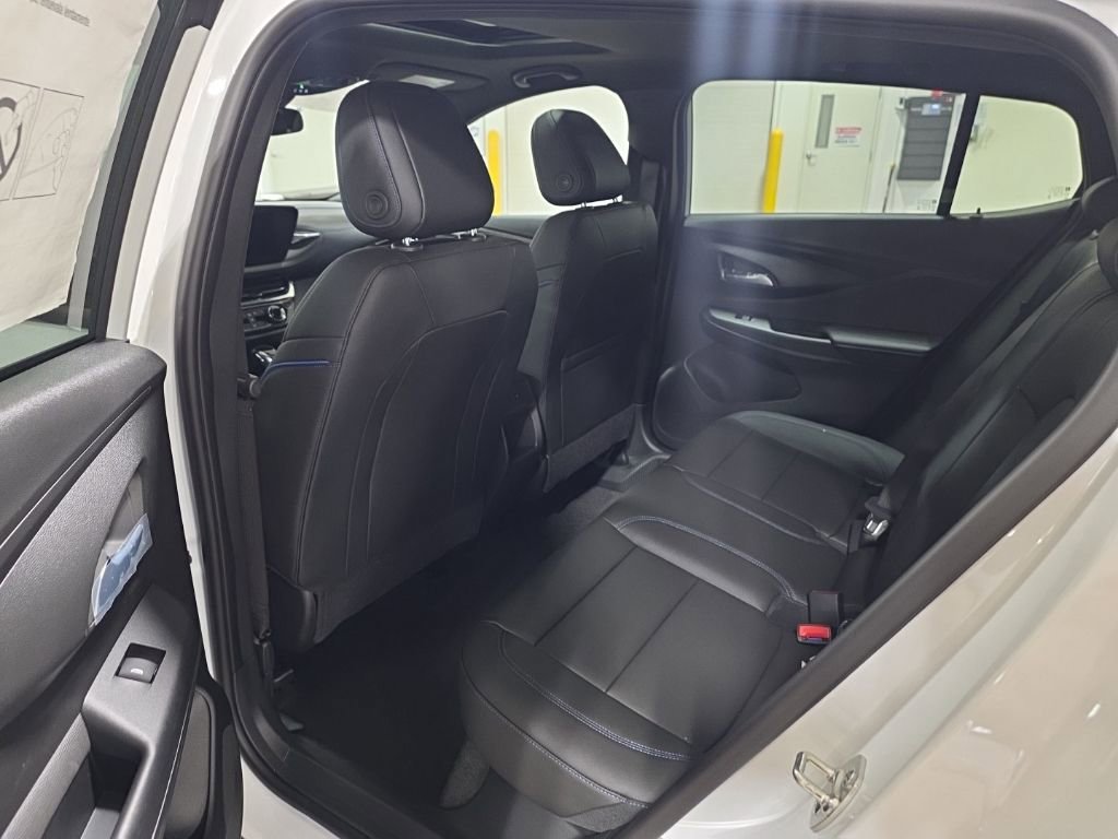 New 2026 Buick Envista Sport Touring w/ Convenience I Package FWD image 10