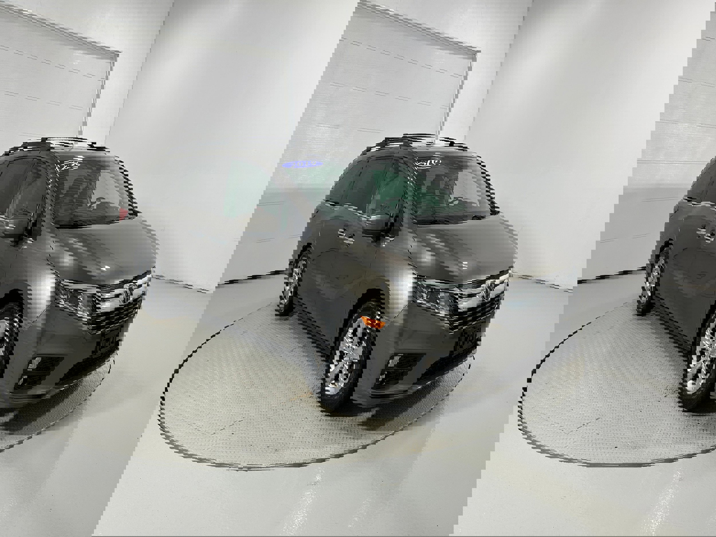 Used 2019 Honda Odyssey EX-L image 2