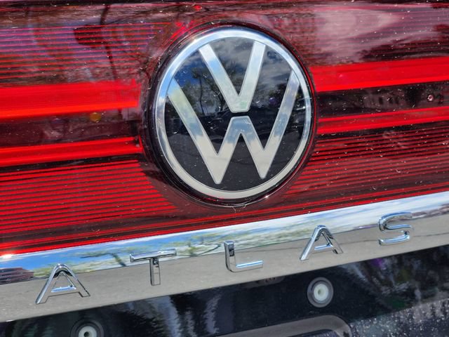 New 2026 Volkswagen Atlas Cross Sport SE AWD/4WD image 11