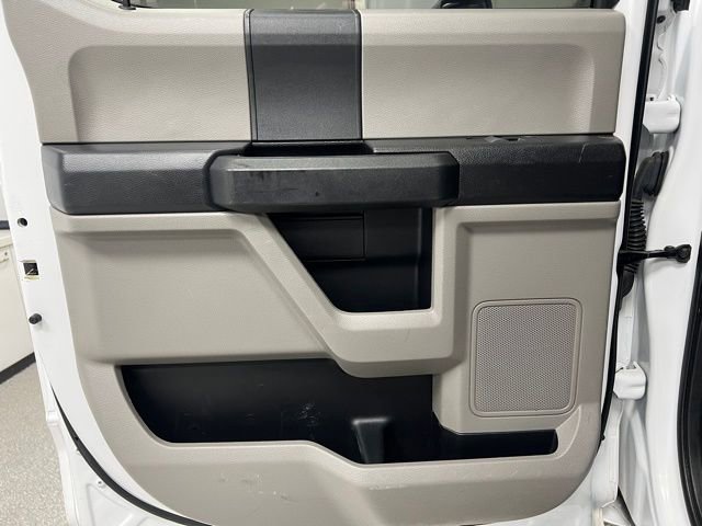 Used 2018 Ford F250 XL w/ Power Equipment Group AWD/4WD image 42
