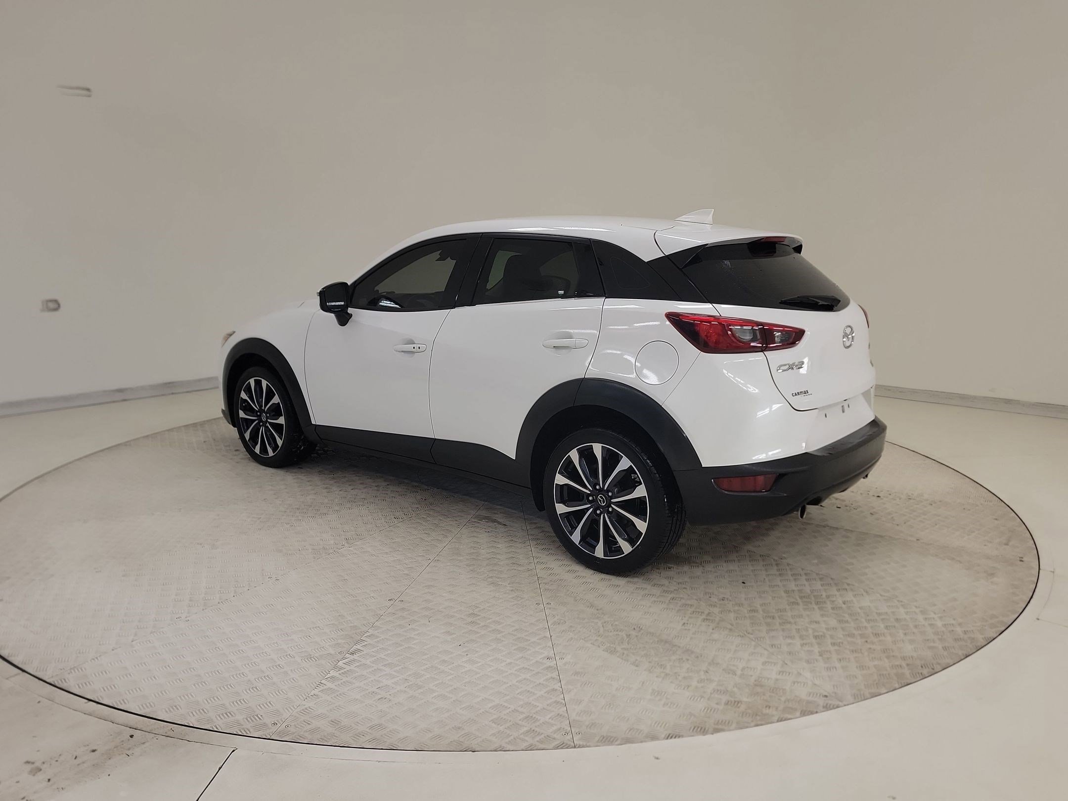 Used 2019 MAZDA CX-3 Touring image 3