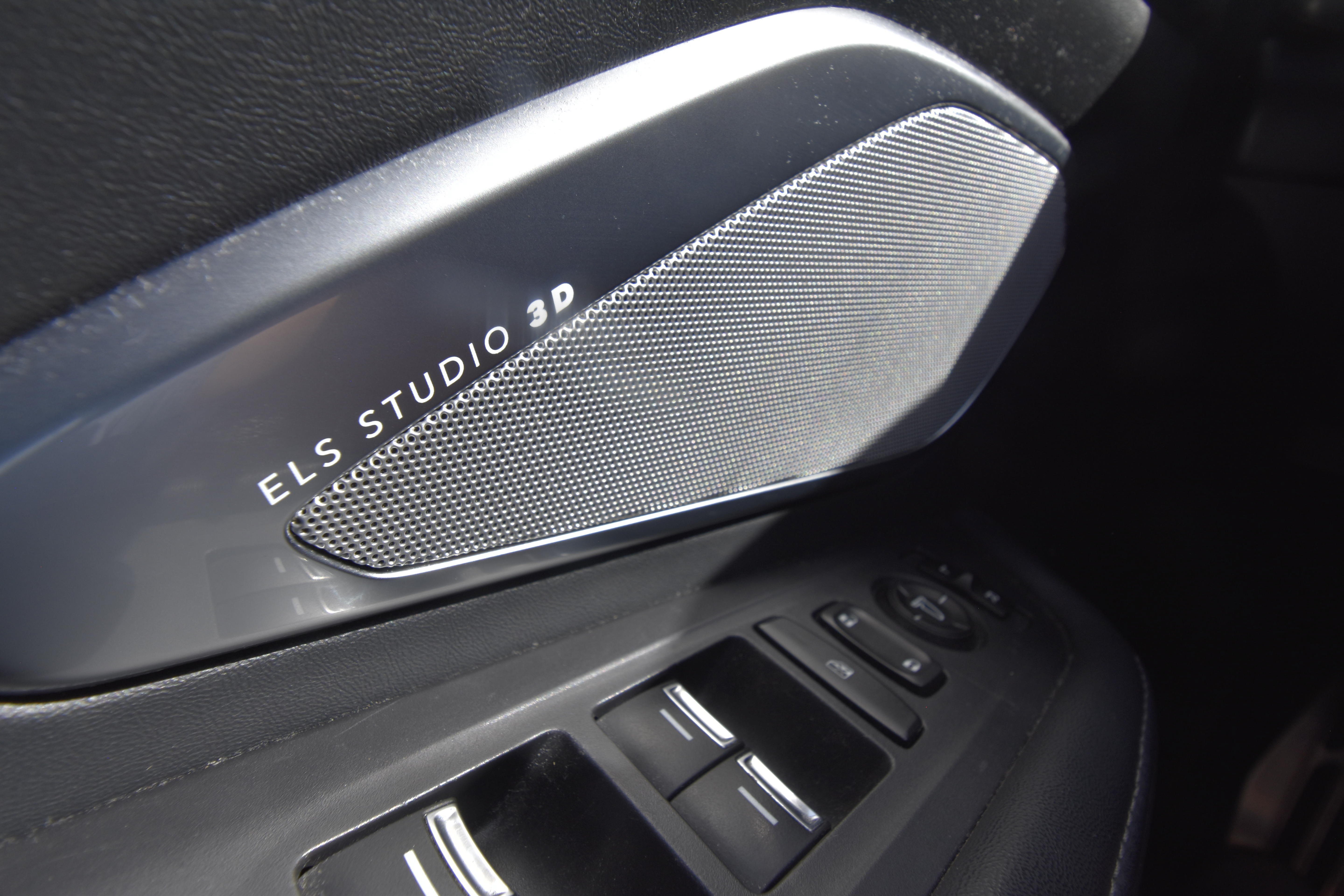 Used 2021 Acura RDX w/ Advance Package FWD image 18
