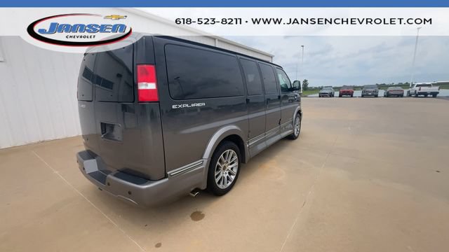 Used 2021 Chevrolet Express 2500 LS w/ Enhanced Convenience Package RWD image 8